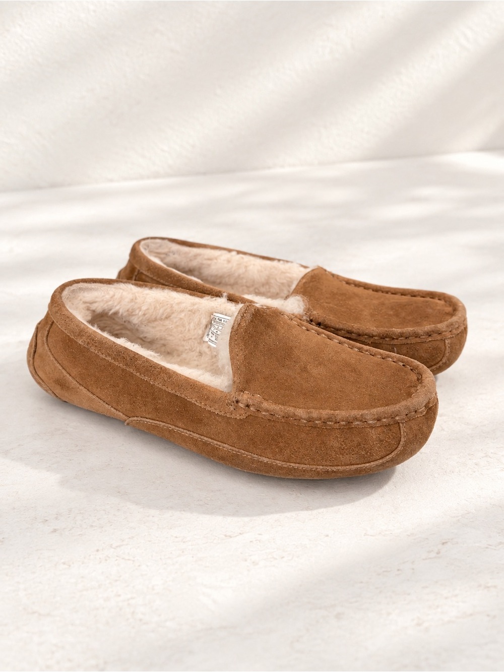UGG Ansley Chestnut Suede Moccasin Slippers 1120886K Size 5